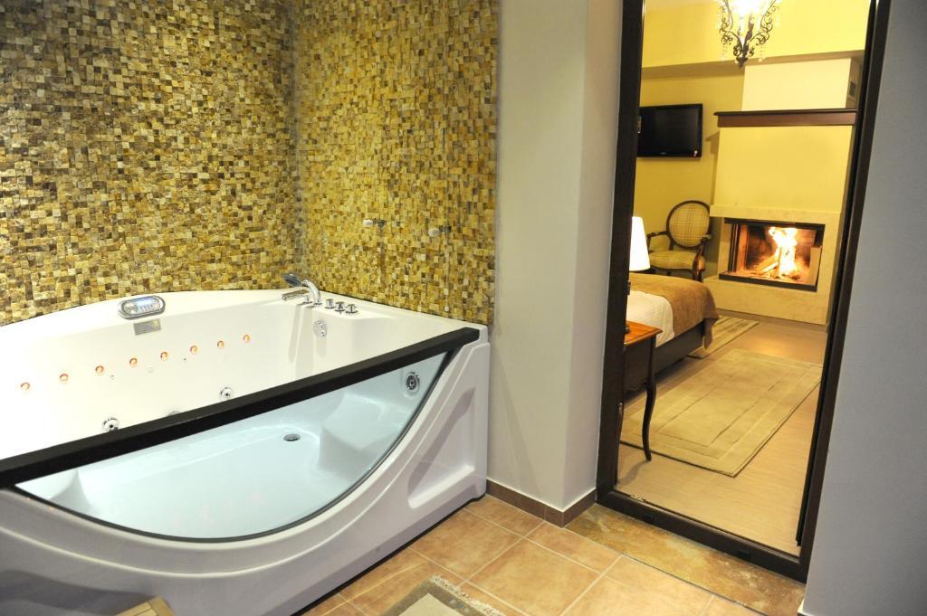 Agapi Luxury Hotel Káto Loutrákion Cameră foto